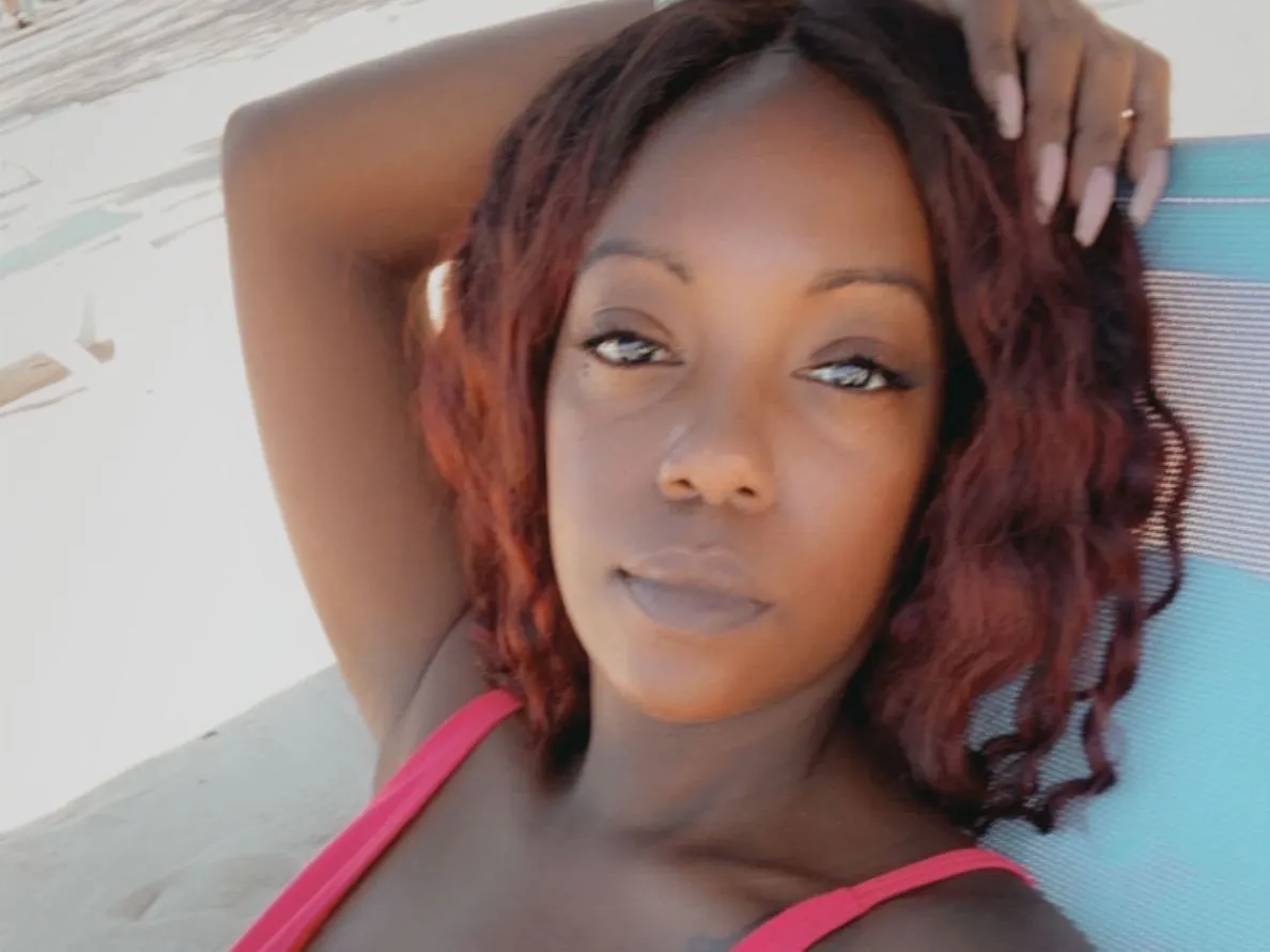 Live sex webcam photo for YayItsDutchess #3244162