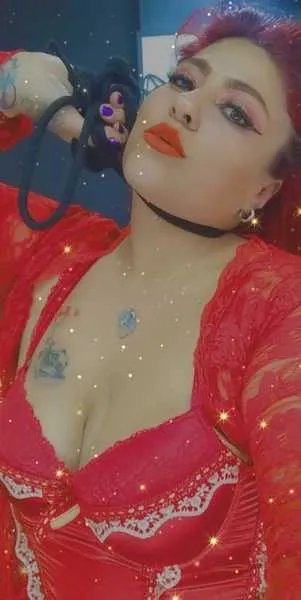 Live sex webcam photo for GabihotBbw #3235555