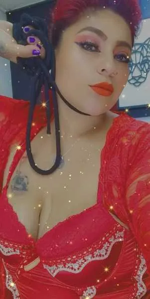 Live sex webcam photo for GabihotBbw #3235554