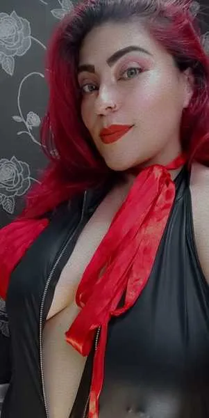 Live sex webcam photo for GabihotBbw #3300982