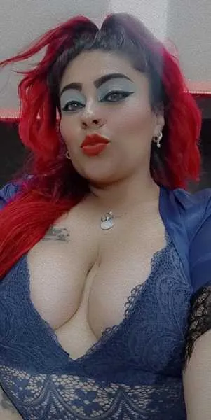 Live sex webcam photo for GabihotBbw #3307761