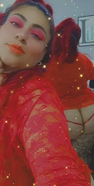 Live sex webcam photo for GabihotBbw #3319177