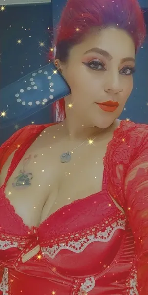 Live sex webcam photo for GabihotBbw #3235556