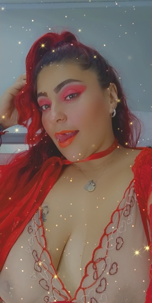 Live sex webcam photo for GabihotBbw #3319175