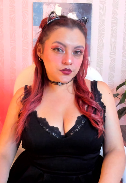 Live sex webcam photo for aliceegrayy #3983580