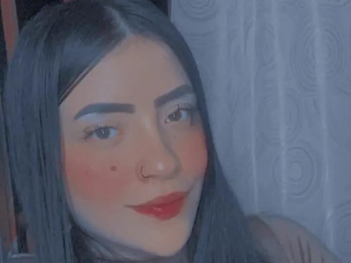 Live sex webcam photo for HannaLovees #3270695