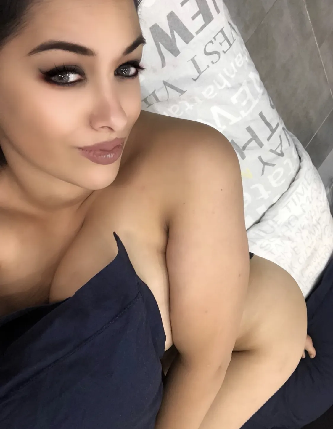 Live sex webcam photo for AnaisHills #7331819