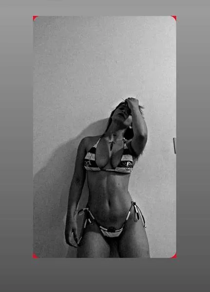 Live sex webcam photo for MegaanFly #3594235