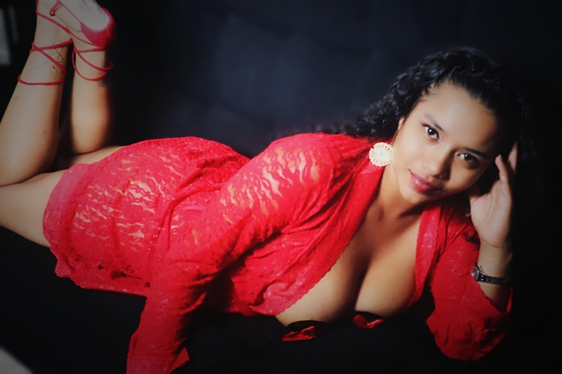 Live sex webcam photo for DayaaBella #3286996