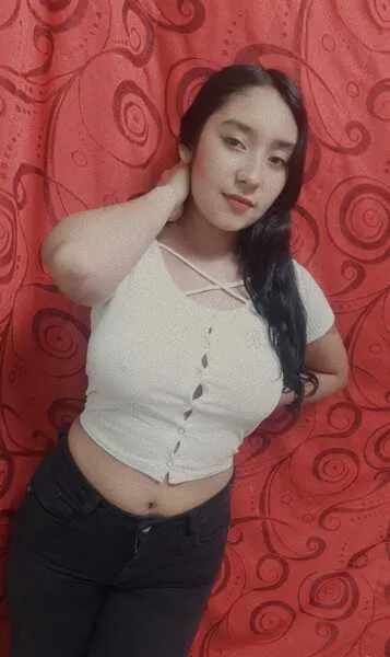 Live sex webcam photo for anyangelpetite #3847572