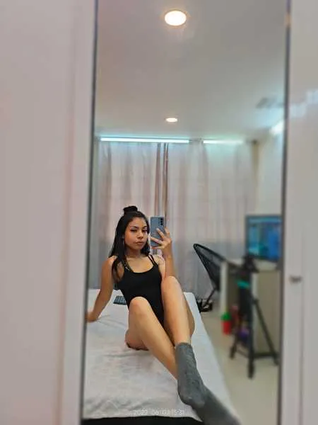 Live sex webcam photo for GrettaAvila #3266780