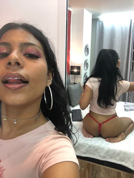 Live sex webcam photo for GrettaAvila #3266784