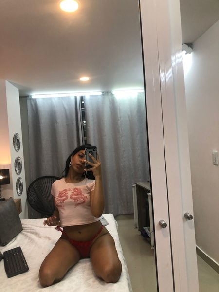 Live sex webcam photo for GrettaAvila #3266785