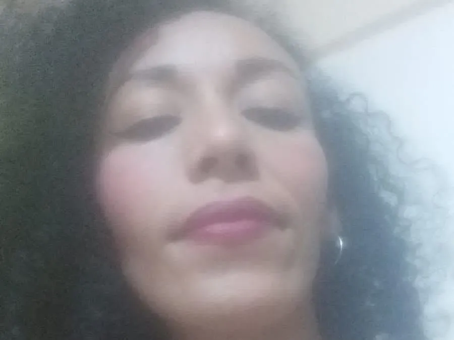 Live sex webcam photo for RenataBecerra #3599427