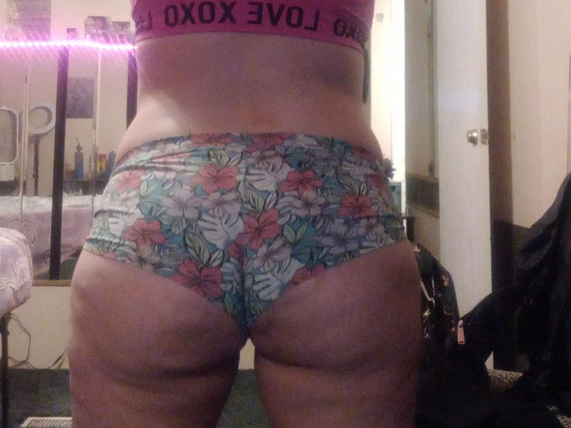 Live sex webcam photo for PhatCatcathy #3269969