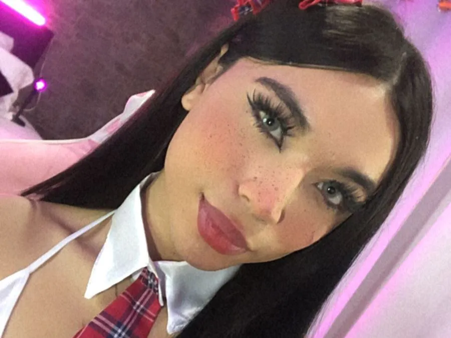 Live sex webcam photo for michelletrs #5479750