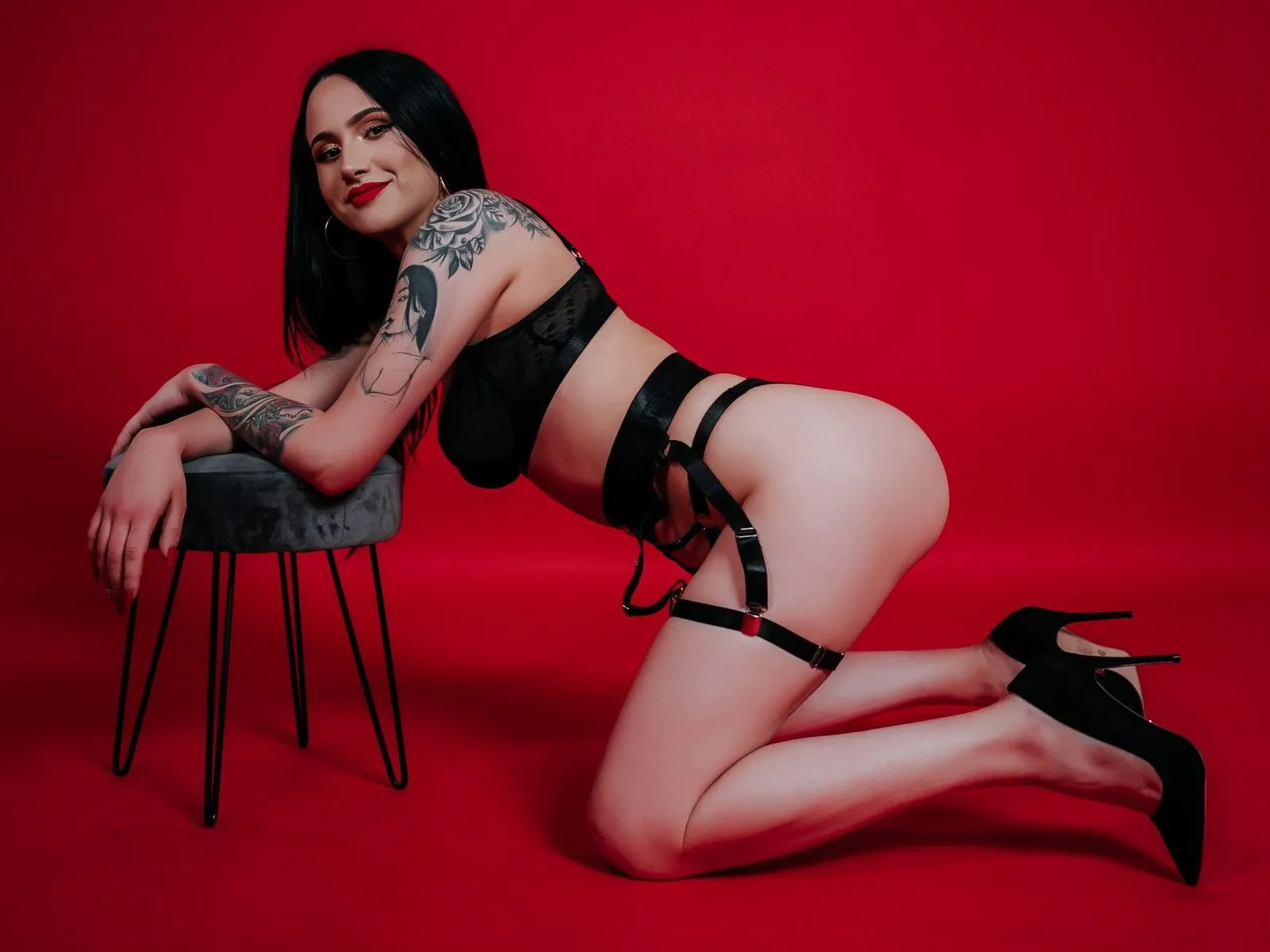 Live sex webcam photo for MelodyFrank #3230972