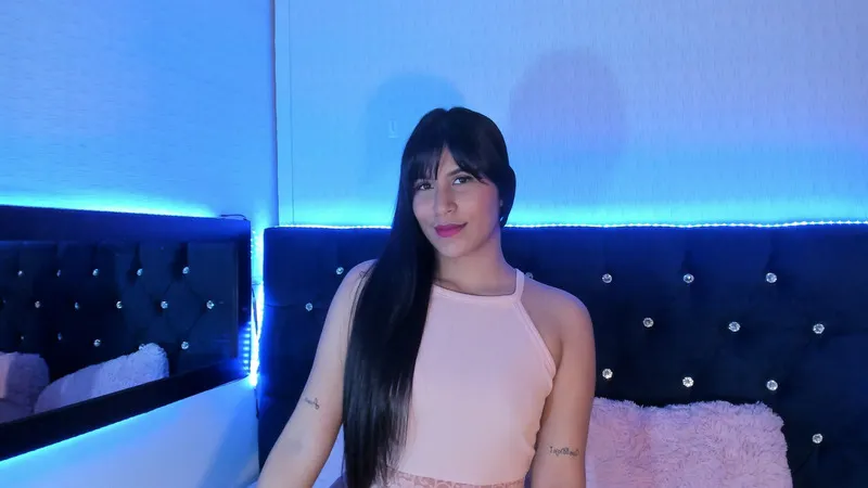 Live sex webcam photo for SSWEETTPEACHESS #3219248