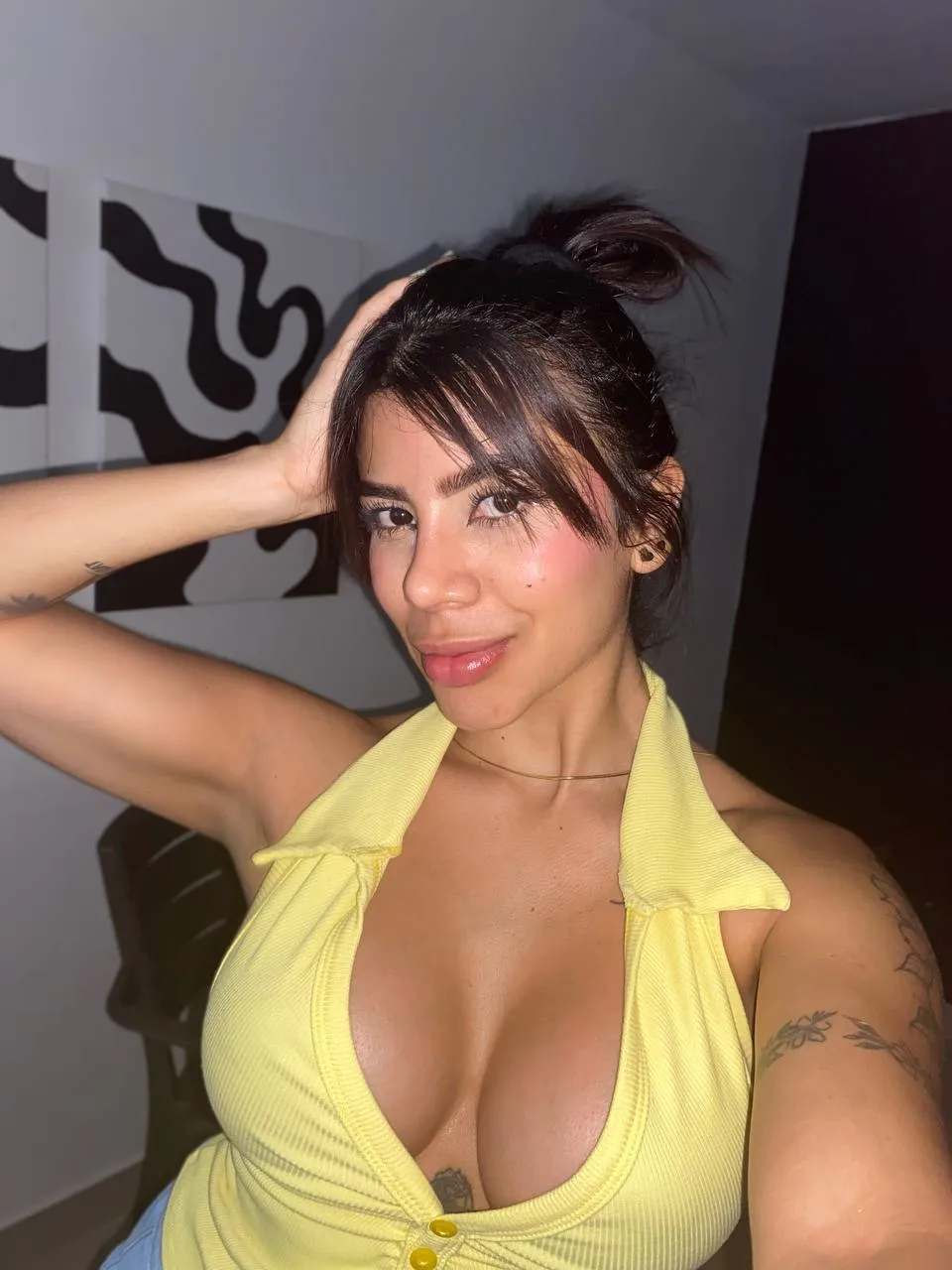 Live sex webcam photo for NikolRyder #7795243