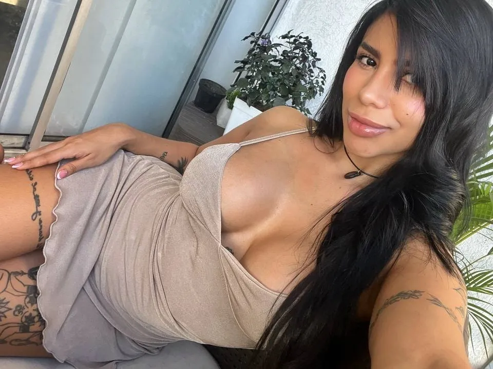 Live sex webcam photo for NikolRyder #7795996