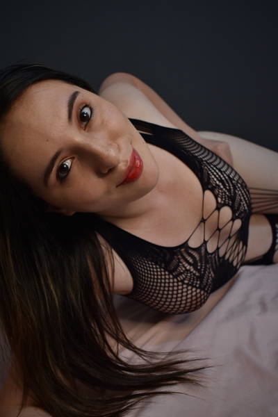 Live sex webcam photo for SheinaCharlott #3319290