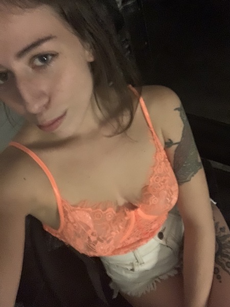 Live sex webcam photo for OhHeySarah #3507466