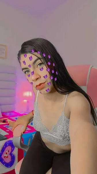 Live sex webcam photo for KaySthepsom #3332281