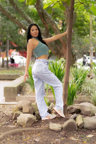 Live sex webcam photo for AprilSanderss #3717540