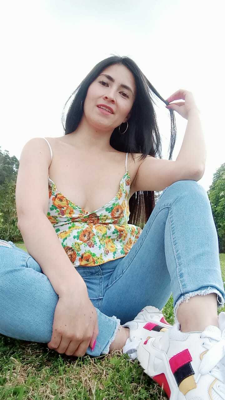 Live sex webcam photo for JainaRogers #7170573