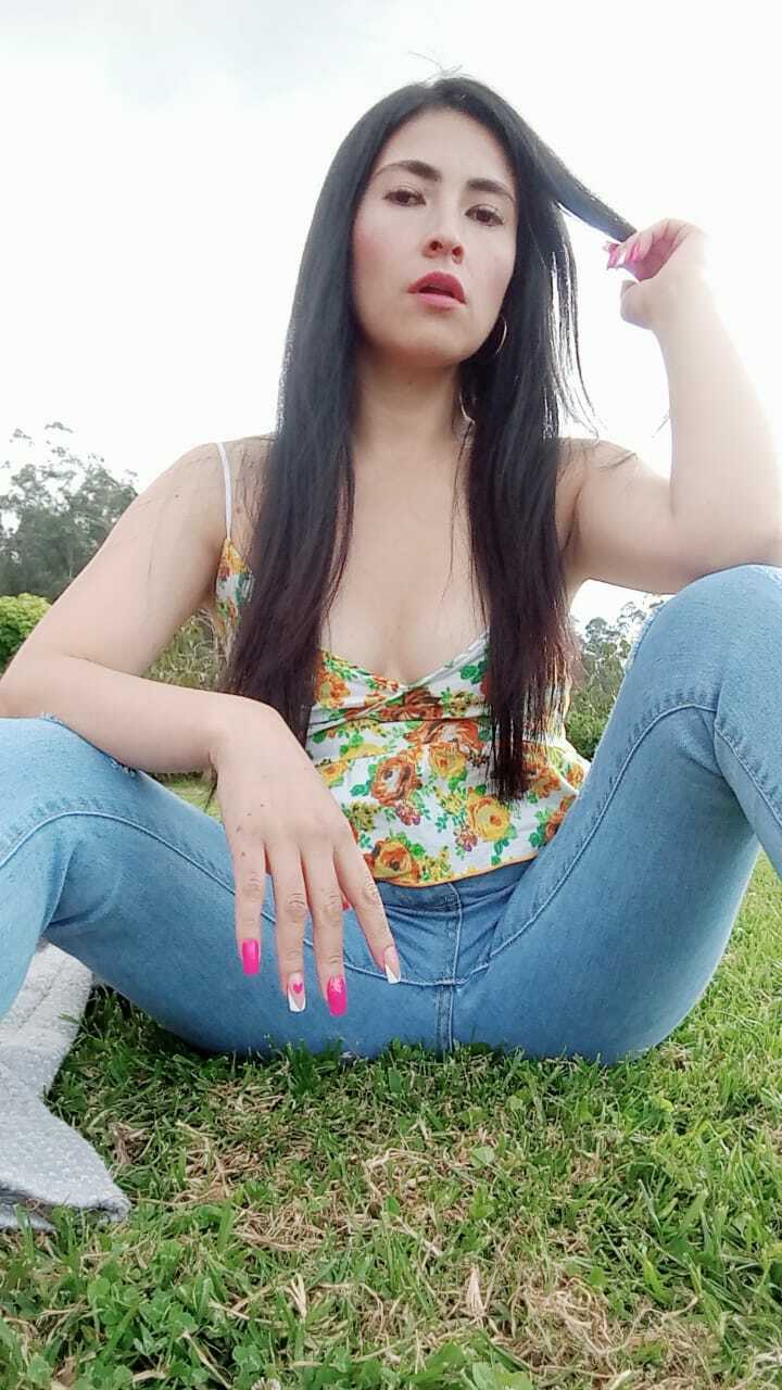 Live sex webcam photo for JainaRogers #7170568