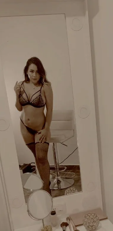 Live sex webcam photo for AriaDiamon #7455315