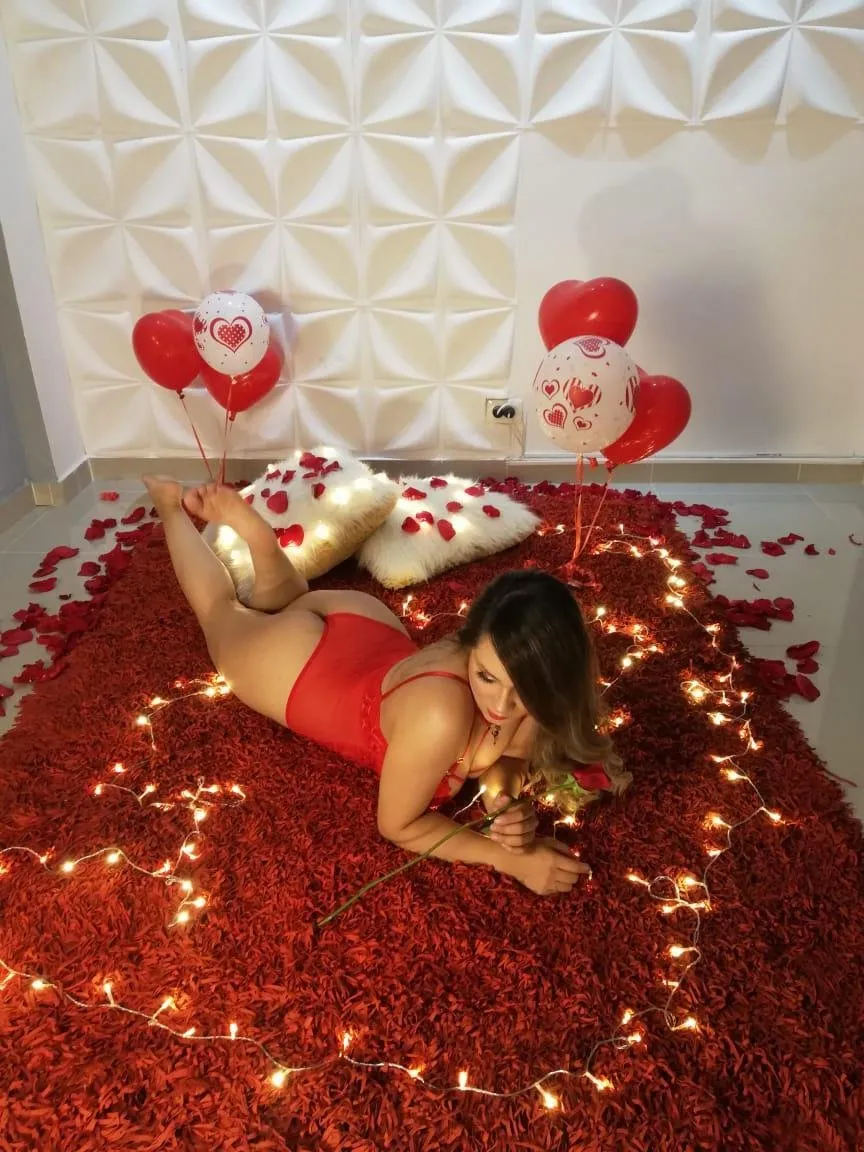 Live sex webcam photo for AriaDiamon #7455291