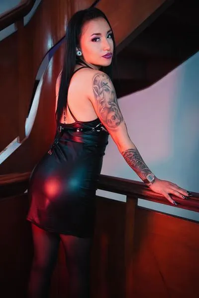 Live sex webcam photo for EimyCorlett #3226810