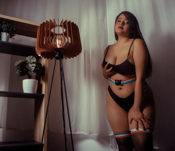 Live sex webcam photo for LauriieWilliams #3241185