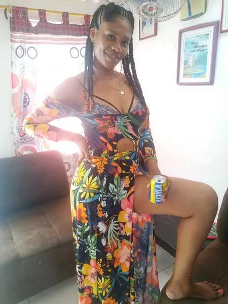 Live sex webcam photo for MeredyytBrown #3247681