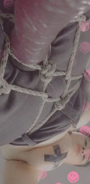 Live sex webcam photo for RougeDemonee #3306245