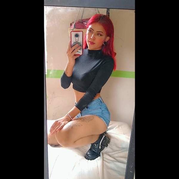 Live sex webcam photo for EvaSf #3442107