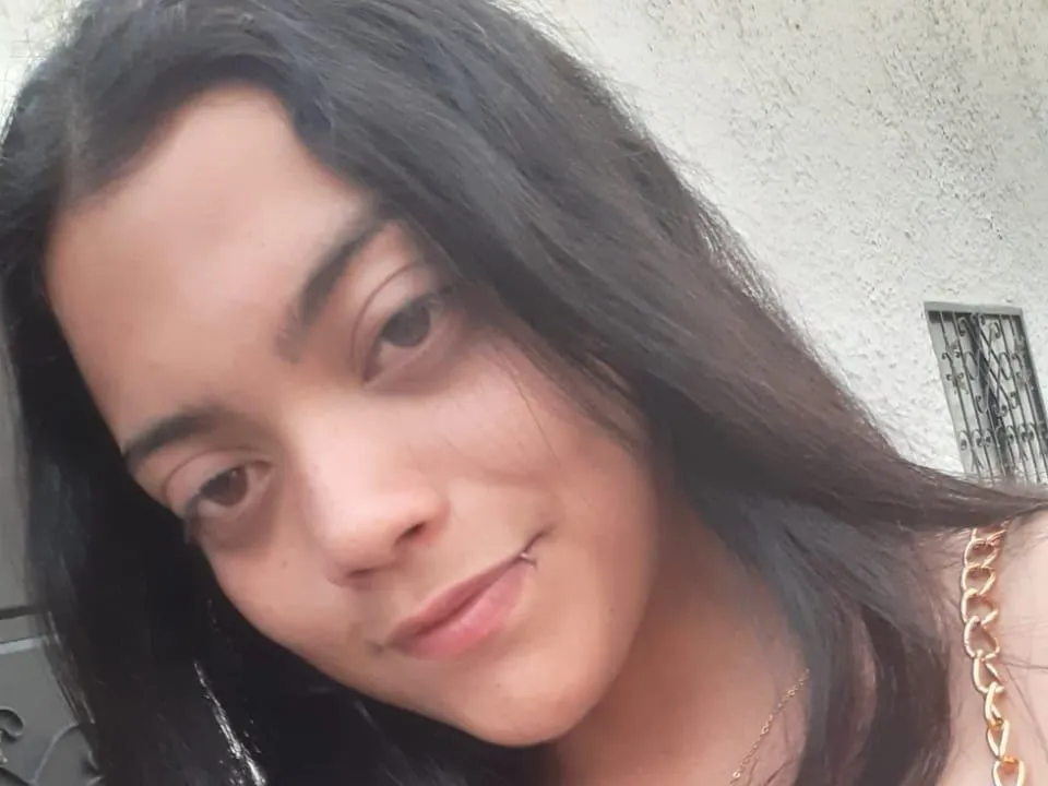 Live sex webcam photo for JoannaCrux #3228762