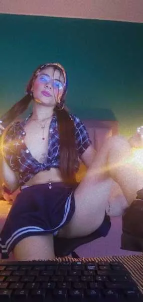 Live sex webcam photo for RAPUNNSEX #3493153