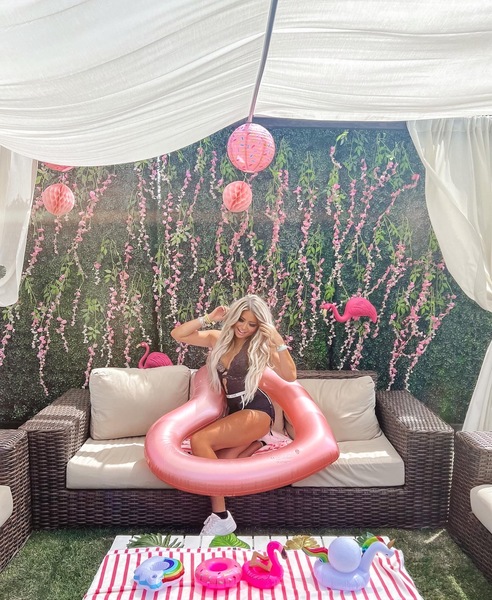 Live sex webcam photo for Exoticc #3498306