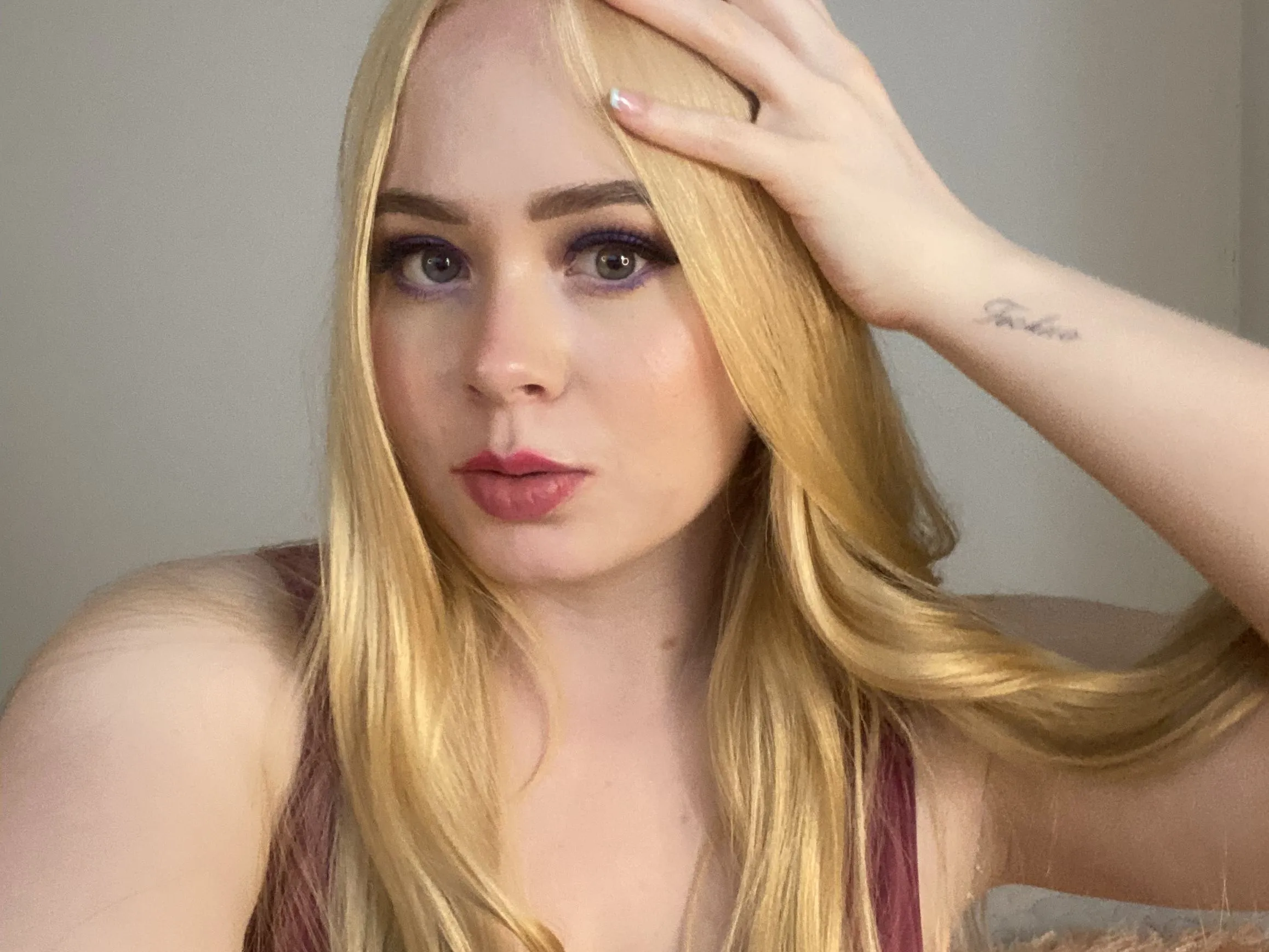 Live sex webcam photo for HelenaKush #3233081