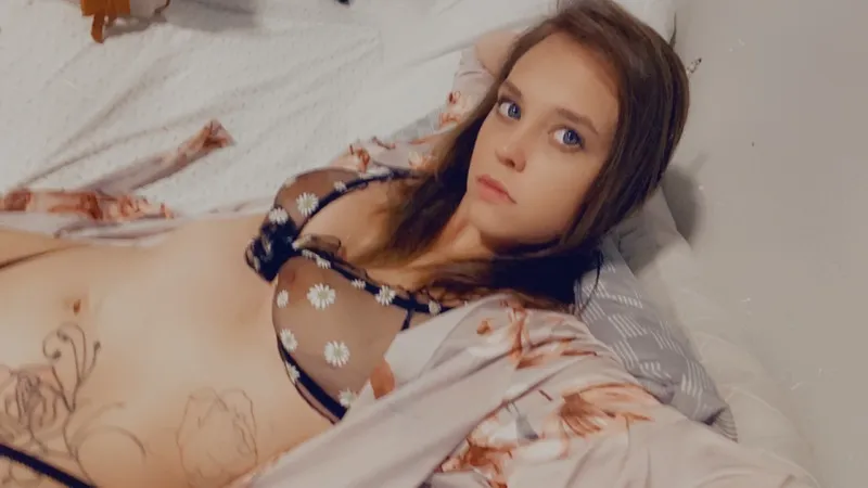 Live sex webcam photo for JalyssaJacobi #5280031