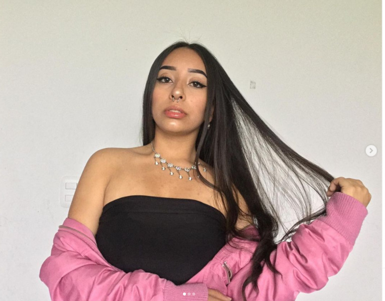 Live sex webcam photo for Heidifg #3233118