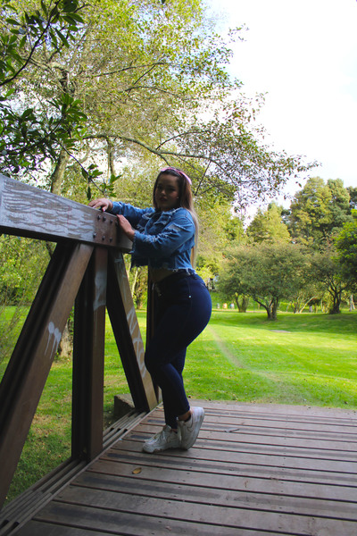 Live sex webcam photo for LIzzeGree #3430718