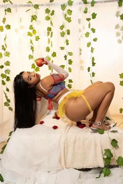 Live sex webcam photo for Issacoel018 #3432371