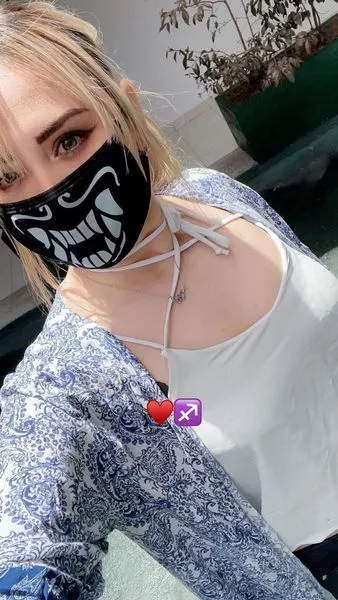 Live sex webcam photo for Renatalein #3548010