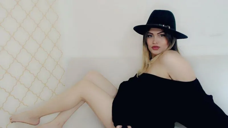 Live sex webcam photo for Renatalein #3819507