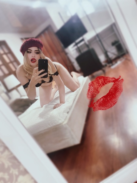 Live sex webcam photo for Renatalein #3482070