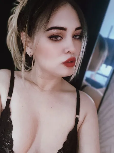 Live sex webcam photo for Renatalein #3482062