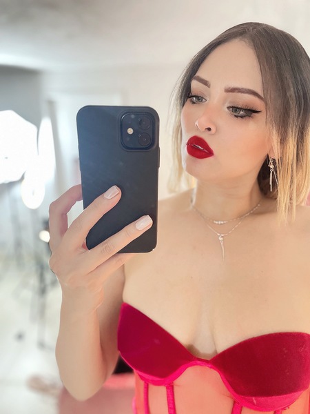 Live sex webcam photo for Renatalein #3574405